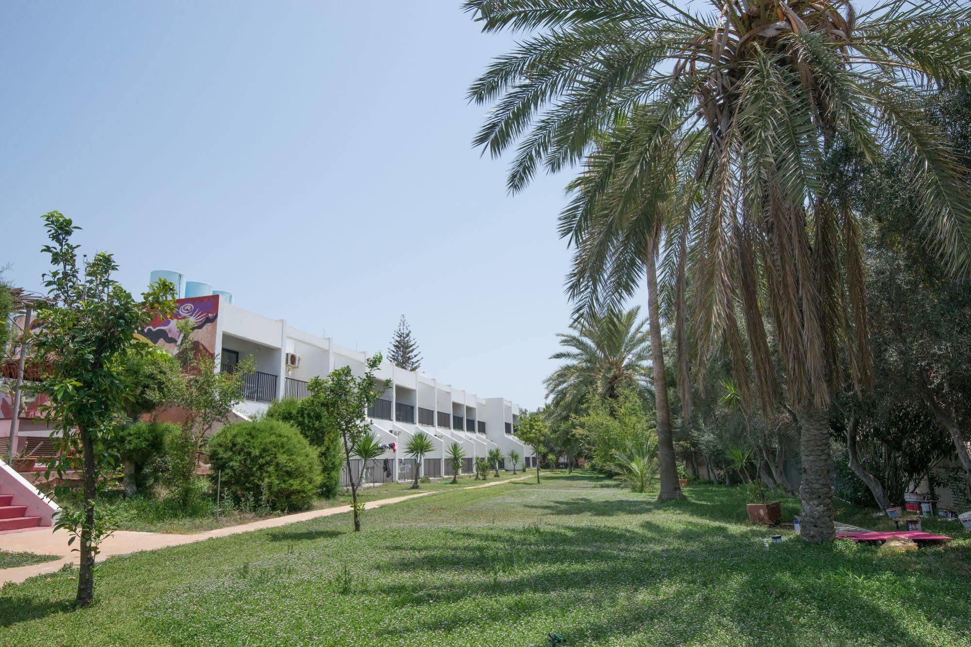 Kkaras Hotel 3 Star Ayia Napa Esterno foto