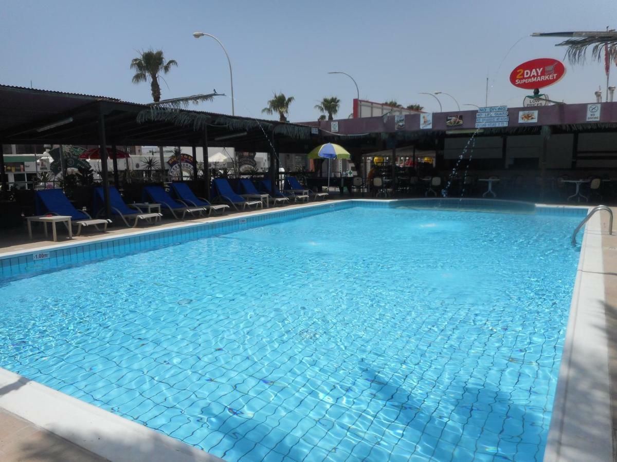 Kkaras Hotel 3 Star Ayia Napa Esterno foto