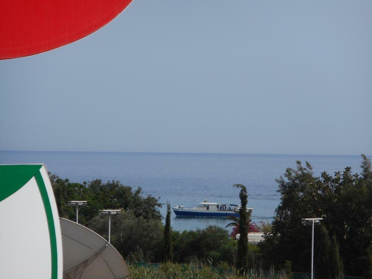 Kkaras Hotel 3 Star Ayia Napa Esterno foto